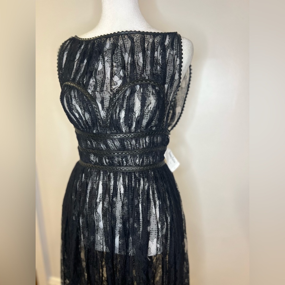 ALAÏA  Lace Bustier Gown W/ Braided Leather Trim - Picture 4 of 9